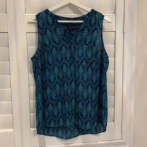 Maurices v-neck sleeveless blouse